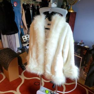 EURAMERICA  EXPRESS GIRLS WINTER WHITE FAUX FUR HOODED COAT
